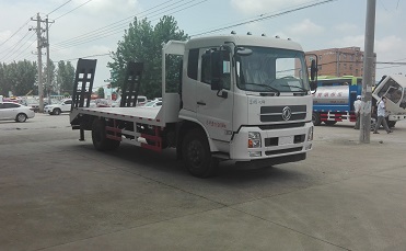 程力威牌CLW5160TPBE5型平板運(yùn)輸車 程力威牌CLW5160TPBE5型平板運(yùn)輸車