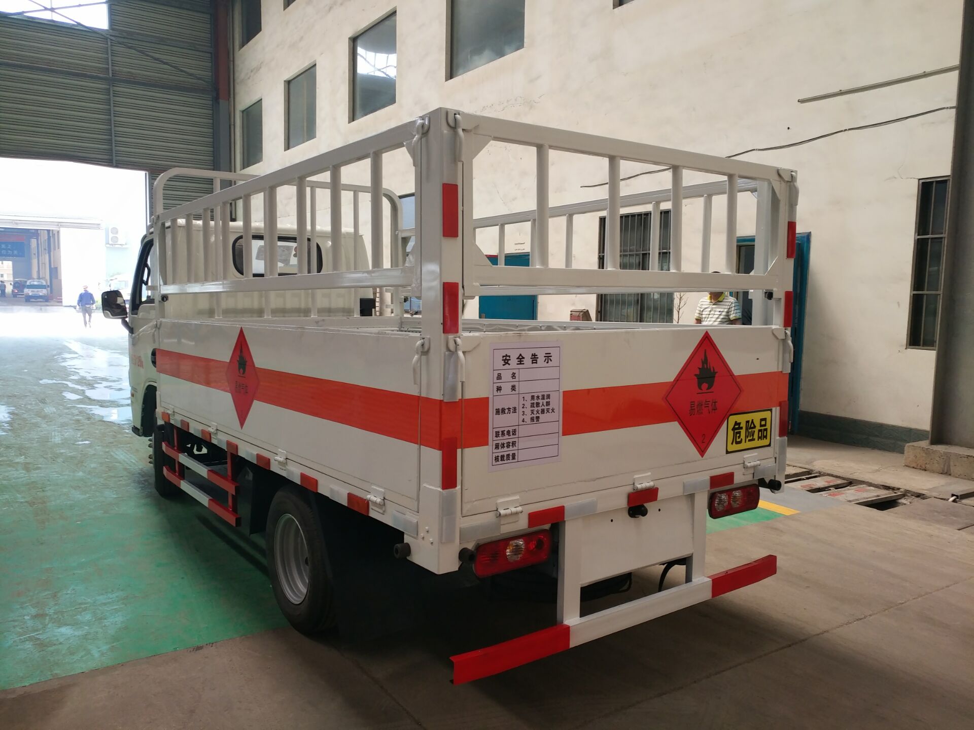 �S�M�����ͣ���ƿ�\ݔ܇