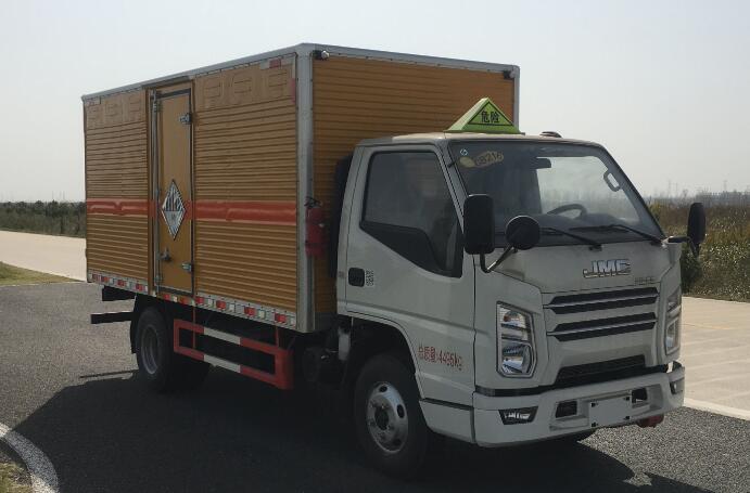 9��s�(xi��ng)Σ�U(xi��n)��Ʒ��ʽ�\(y��n)ݔ܇