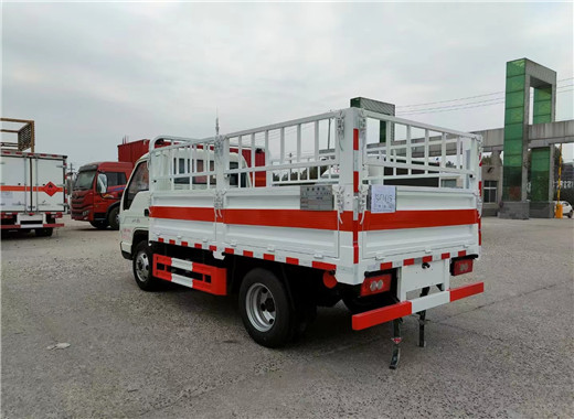 ����С��3.8�ך�ƿ�\(y��n)ݔ܇