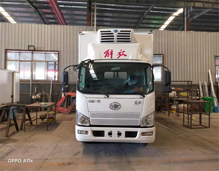 ����{�Ɔ��Ŏ��P����܇